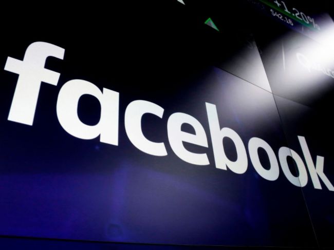 Ministerstvo vnútra rokuje s Facebookom v súvislosti s nezákonnou volebnou kampaňou