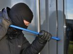 Polícia eviduje zvýšený počet vlámaní do bytov
