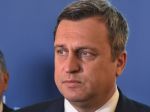 Danko vyzýva premiéra, aby nebol zbabelec a poslal lietadlo pre našich vojakov