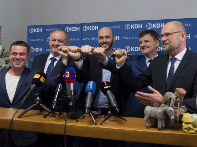Opozičné strany sa zhodli na troch kľúčových prioritách po voľbách