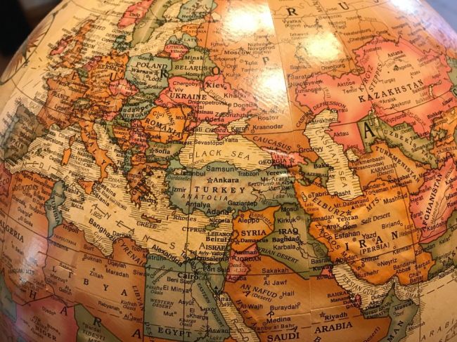Len 23 percent Američanov dokázalo nájsť Irán na mape