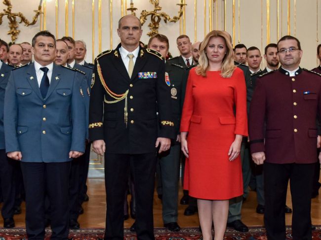 Prezidentka Čaputová vyzdvihla prácu policajtov, hasičov a záchranných zložiek