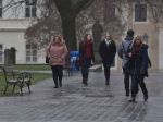 Správa ciest upozorňuje na zníženú dohľadnosť v dôsledku hmly i poľadovicu