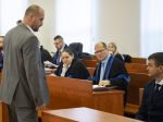 ŠTS pokračuje s pojednávaním vo veci vraždy Jána Kuciaka, na súde sú Haščák aj Bödör