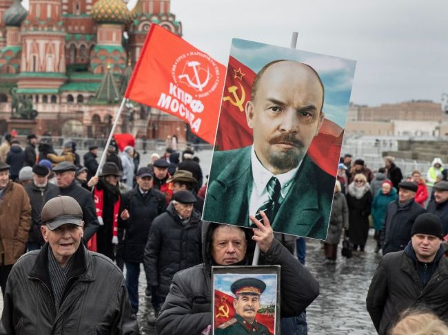 Ľudskoprávni aktivisti v Rusku sú za pochovanie Leninovho tela