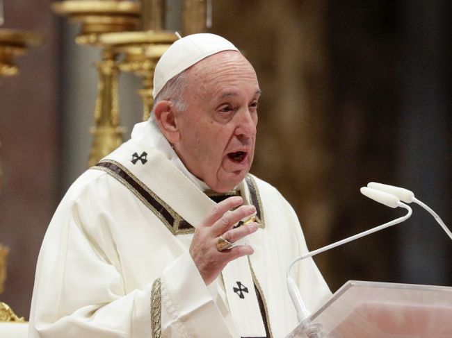 Pápež vyzval katolíkov, aby holokaustu povedali "nikdy viac"