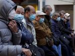 Čína oznámila, že bude trestať predstaviteľov, ktorí poľavia v boji proti vírusu