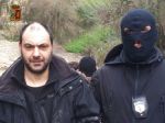 Polícia pátra po takmer 500 mafiánoch