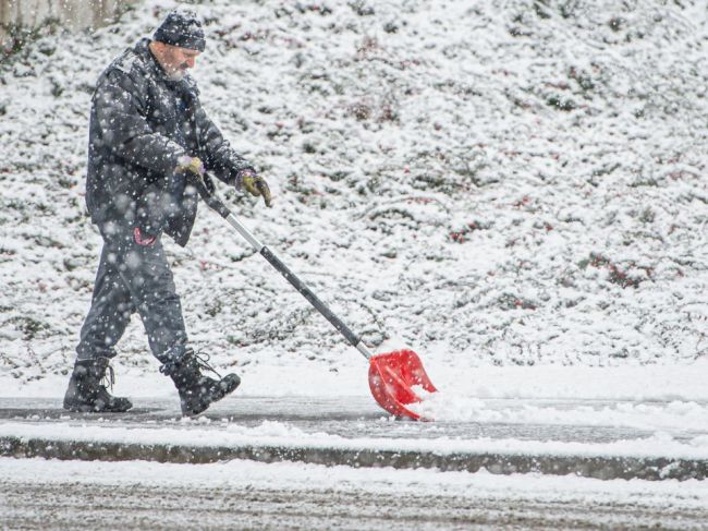 Počasie sa opäť zmení. Niekde napadne aj cez 30 centimetrov snehu