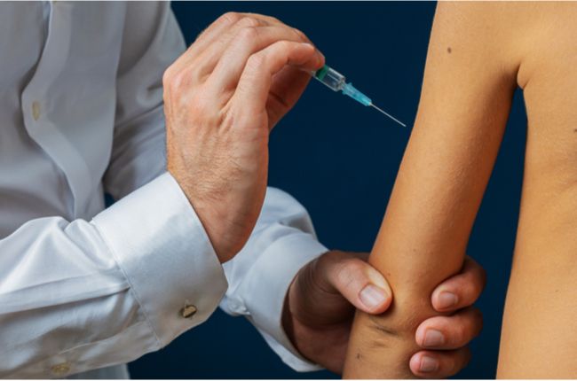 Vakcíny sú prísne kontrolované, takto ovplyvňujú imunitný systém