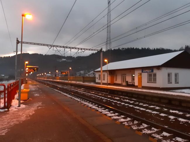 Tragédia na severe Slovenska: Vlak na priecestí zrazil cyklistu 