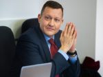 Daniel Lipšic sa v záverečnej reči v kauze zmenky opieral o komunikáciu cez Threemu