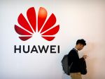 Grenell: Trump hrozí obmedzením spolupráce krajinám využívajúcim techniku Huawei