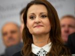 Odídenci z SaS obhajujú podporu schôdze povinnosťou poslancov pracovať