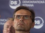 Predsedníctvo Demokratickej strany bude hovoriť o odvolaní poslancov z kandidátky