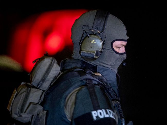 Nemecko: Streľbu v Hanau vyšetrujú ako terorizmus, medzi obeťami sú aj Turci