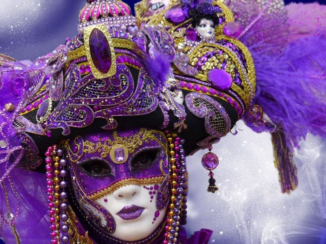 Pre koronavírus zrušili karneval v Benátkach