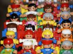 Zomrel muž, ktorý navrhol ikonickú figúrku v stavebniciach Lego