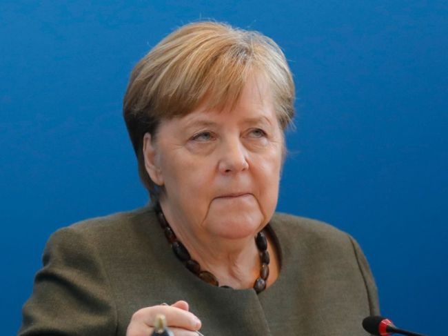 Merkelová odsúdila útok v Sýrii, Trump a Erdogan žiadajú zastavenie ofenzívy