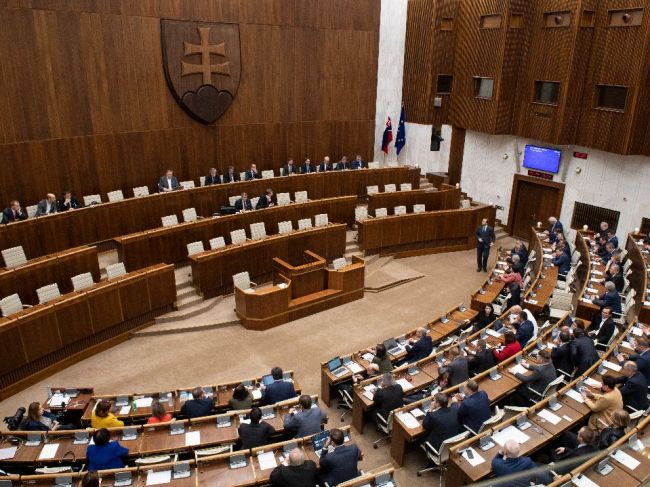 Zoznam zvolených poslancov Národnej rady SR