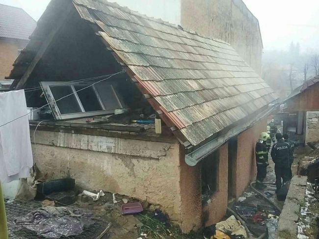 Tri deti zahynuli pri požiari murovanej stavby