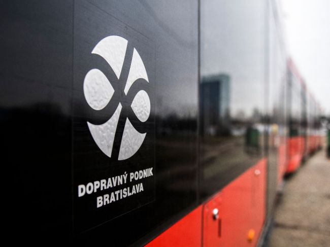 Bratislava pre koronavírus dezinfikuje vozidlá MHD a prijala aj ďalšie opatrenia