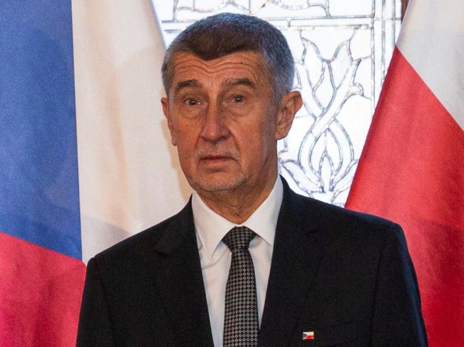 Babiš: Pre koronavírus sa hromadné akcie obmedzovať nebudú