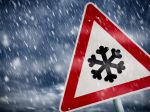 SHMÚ varuje: V týchto častiach Slovenska hrozí poľadovica a snehové záveje