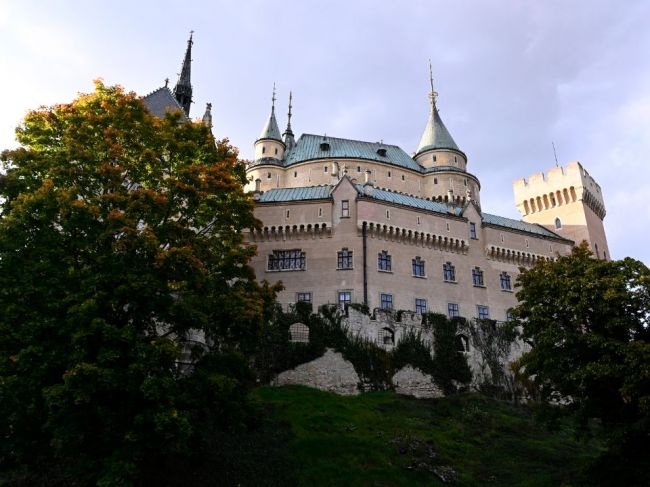 Bojnický zámok z preventívnych dôvodov pre nový koronavírus dočasne uzatvorili