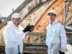 Francúzsky minister mal pozitívny test na koronavírus