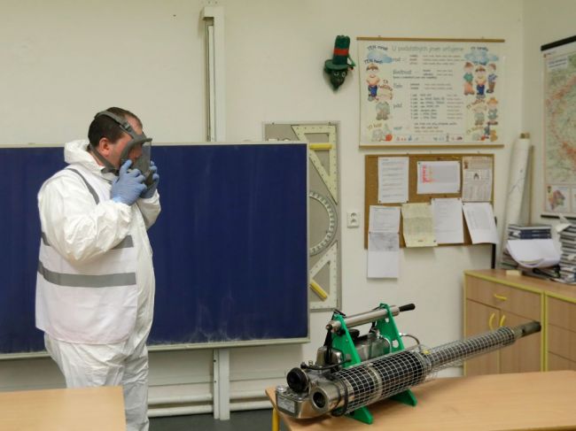 Česko potvrdilo už 81 prípadov nákazy koronavírusom