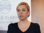 Saková: Klientske centrá i okresné úrady budú otvorené tri hodiny denne