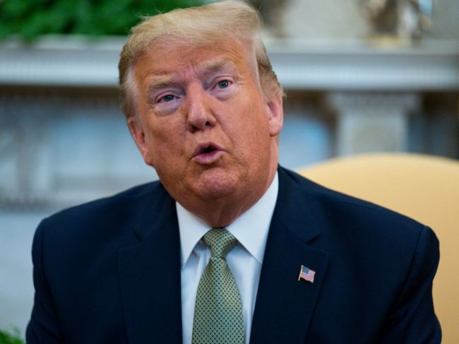 Trump obhajoval svoje rozhodnutie o zákaze vstupu pre Európanov