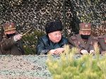 V Severnej Kórei sa konali cvičebné delostrelecké boje