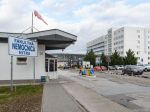 Fakultná nemocnica v Nitre od pondelka zastavuje operácie,ktoré nie sú nevyhnutné