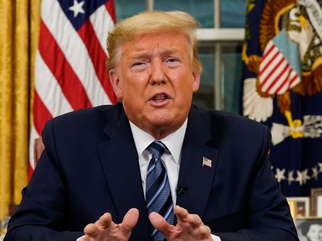 Trumpov test na koronavírus bol negatívny, potvrdil jeho osobný lekár