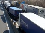 Slovensko a Maďarsko sa dohodli na dočasnom otvorení hraničného priechodu
