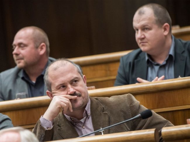 Občianske iniciatívy a aktivisti odmietajú na čele výborov NRSR fašistov