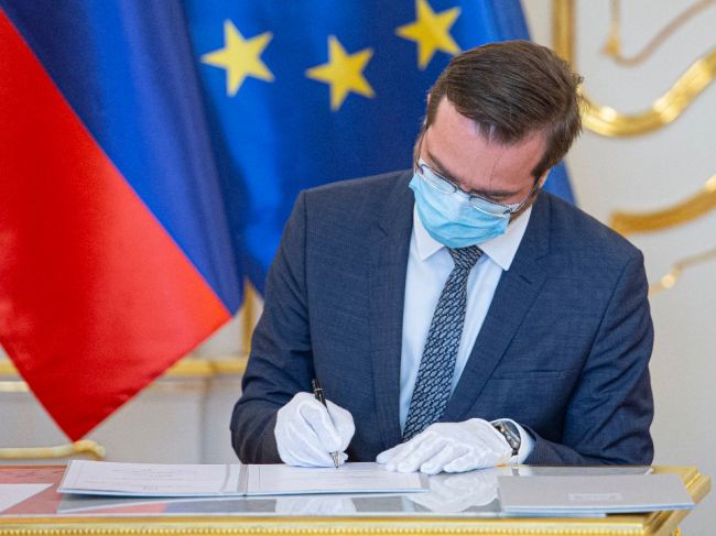 Krajčí si prevzal úrad, prináša reformu zdravotnej starostlivosti