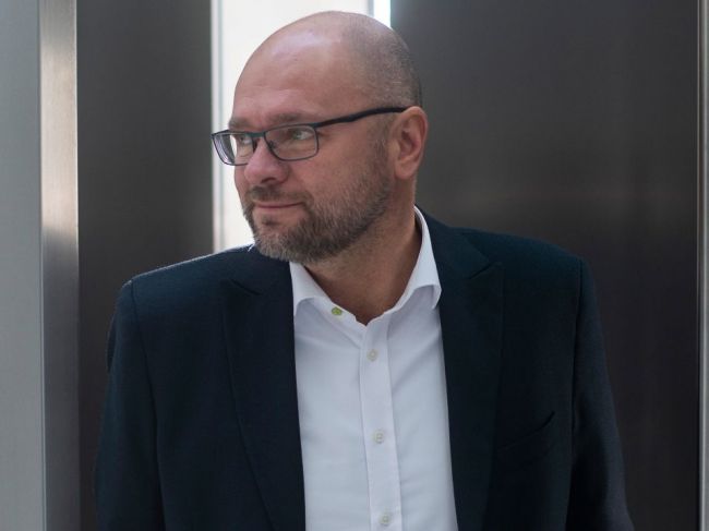 Sulík nevylúčil možnosť otvorenia niektorých prevádzok