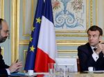 Francúzsko sprísni opatrenia na obmedzenie pohybu osôb