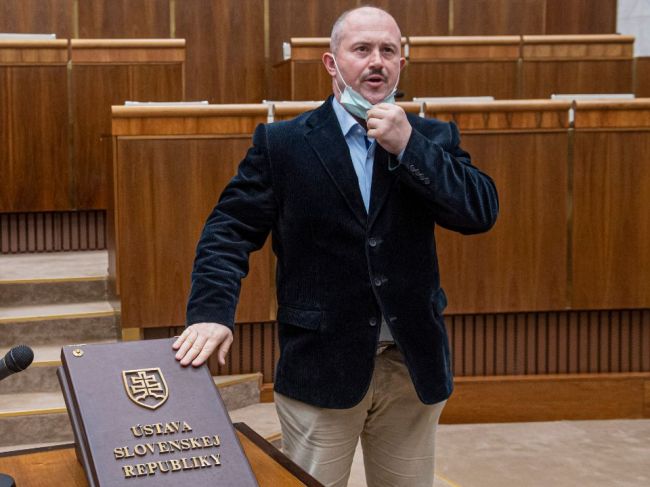 Kotlebu a Blahu opäť nezvolili do čela výborov