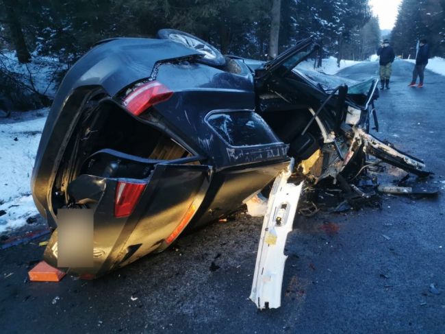 Tragickú dopravnú nehodu v Oravskej Polhore neprežil 21-ročný mladík