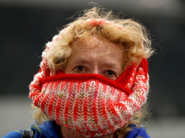 V Česku zomrela tretia osoba nakazená koronavirusom