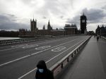 Britský parlament pravdepodobne uzavrú na štyri týždne