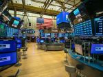 Wall Street v stredu pokračovala v zotavovaní, Dow Jones vzrástol o vyše 2 %