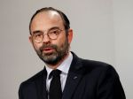 Francúzsky premiér a ministri zdravotníctva čelia trestným oznámeniam lekárov
