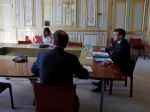 Vo Francúzsku bolo podaných 6 žalôb proti vláde za nekonanie pri šírení vírusu