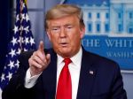 Trumpov volebný tím hrozí televíznym staniciam právnymi krokmi