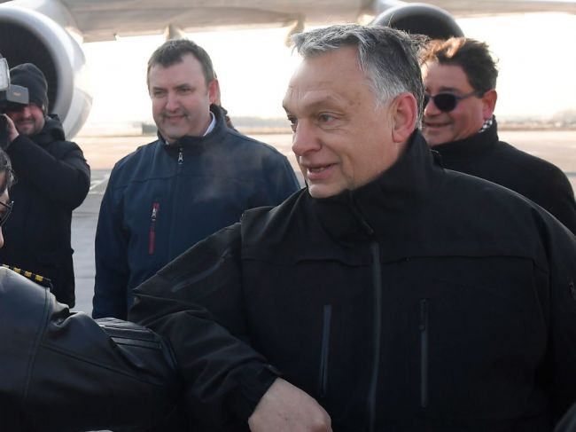 Maďarkská vláda nariadila od soboty čiastočný zákaz vychádzania